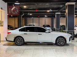 بی ئێم دەبڵیو سیریەس 7